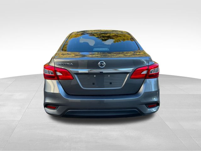 2019 Nissan Sentra S 8