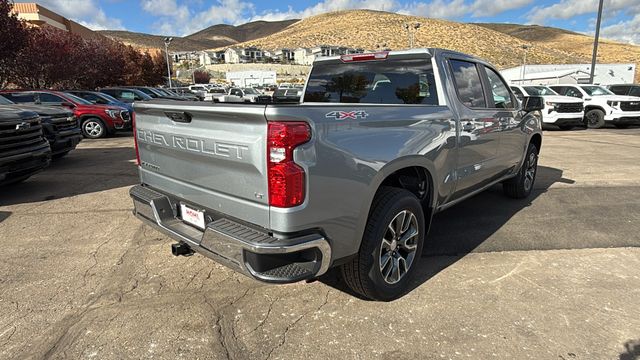 2025 Chevrolet Silverado 1500 LT 3