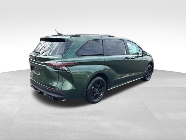 new 2026 Toyota Sienna car, priced at $53,689