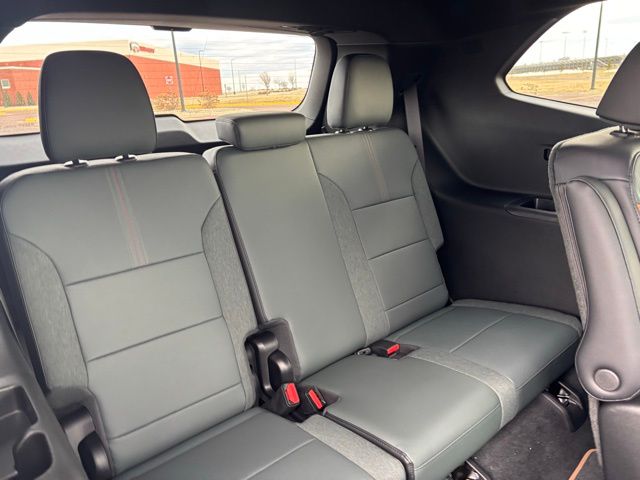 2026 GMC Acadia AT4 AWD