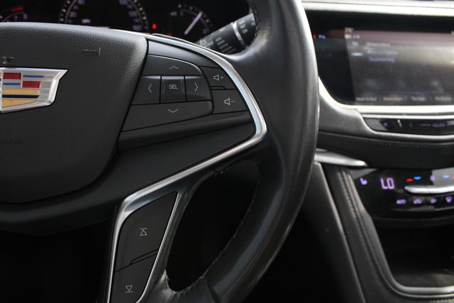 Used 2018 Silver Cadillac Luxury image 14