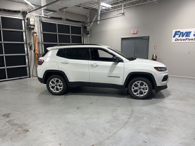 2026 Jeep Compass Latitude 4WD