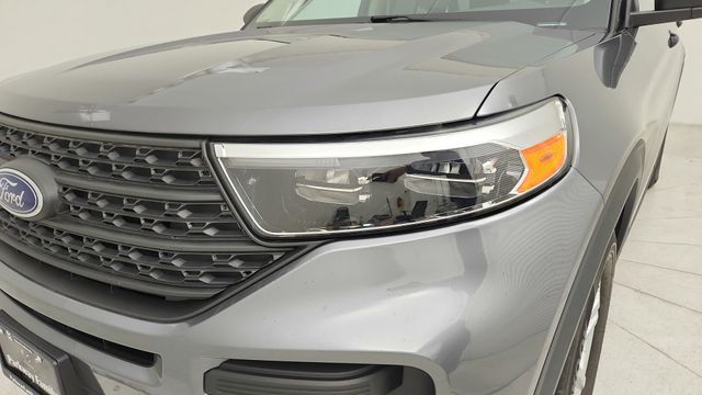 2023 Ford Explorer Base - 9