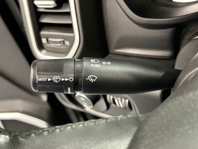 Used 2024 Black Ram Laramie image 17