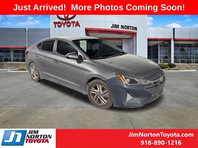 2019 Hyundai Elantra SEL FWD