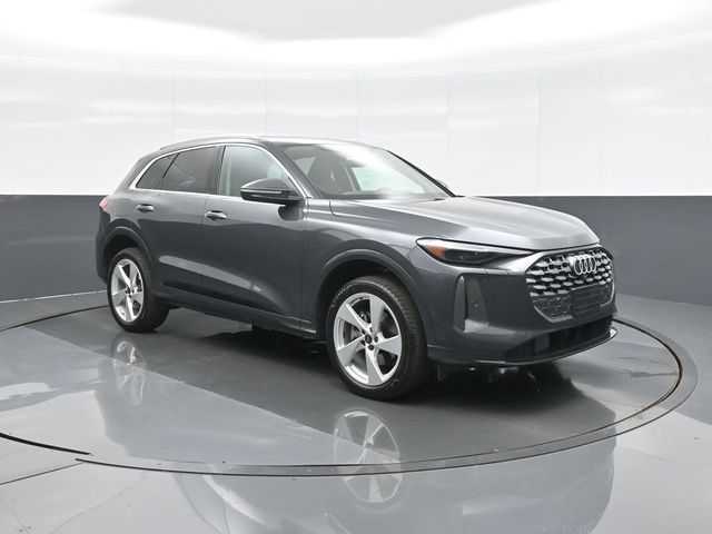 Tambora Gray Metallic 2025 Audi Q5 quattro Premium Plus 40 TFSI SUV / Crossover All-Wheel Drive 7-Speed Automatic