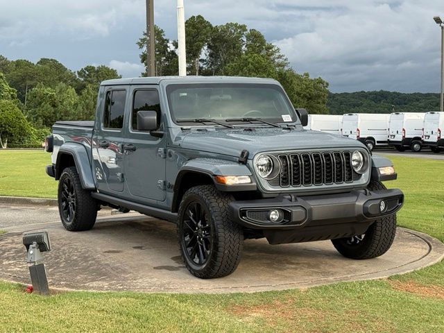 Used 2025 Jeep Gladiator Truck