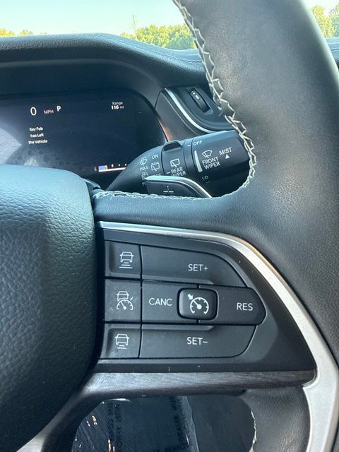 2023 Jeep Grand Cherokee Limited:45393C