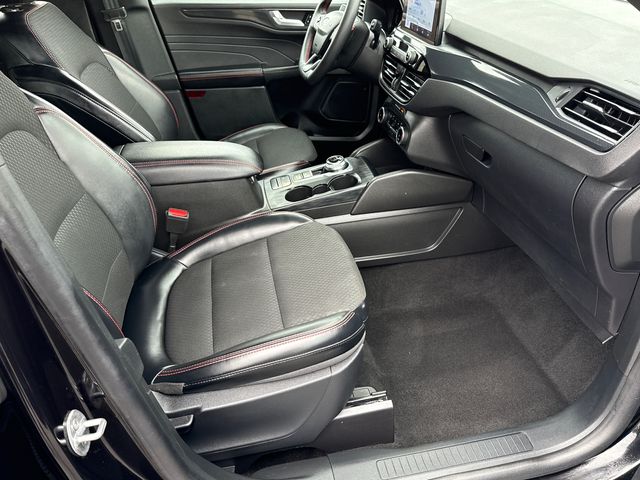 Used 2025 Ford Escape SUV