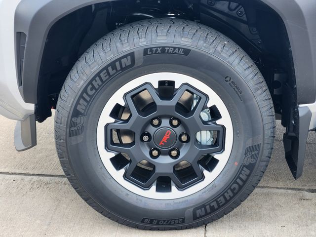 2026 Toyota 4Runner i-FORCE MAX Hybrid TRD Off Road Premium - 6