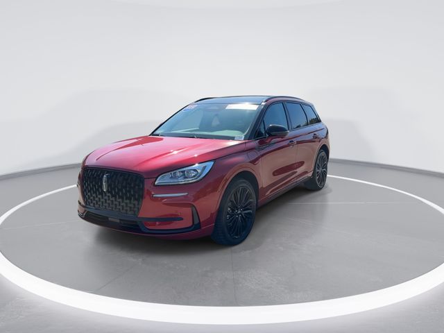 Used 2025 Red Lincoln Grand Touring image 3