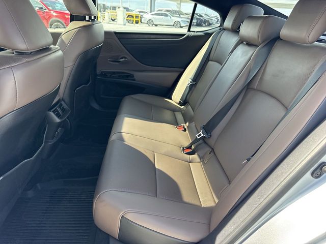 2024 Lexus ES - $42,788