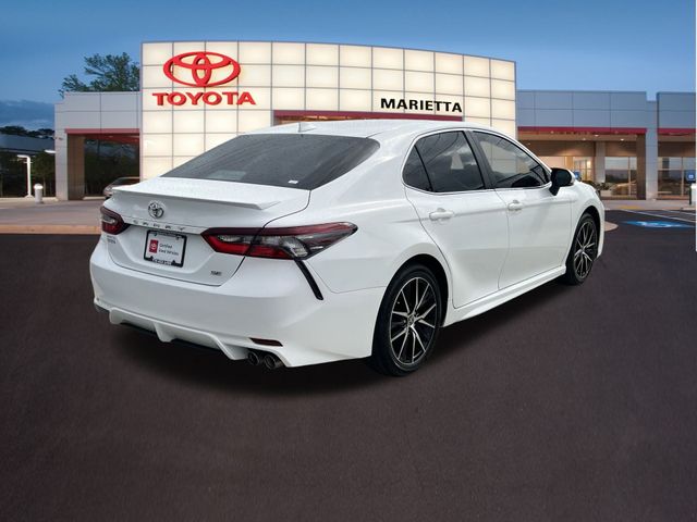 2024 Toyota Camry SE 7