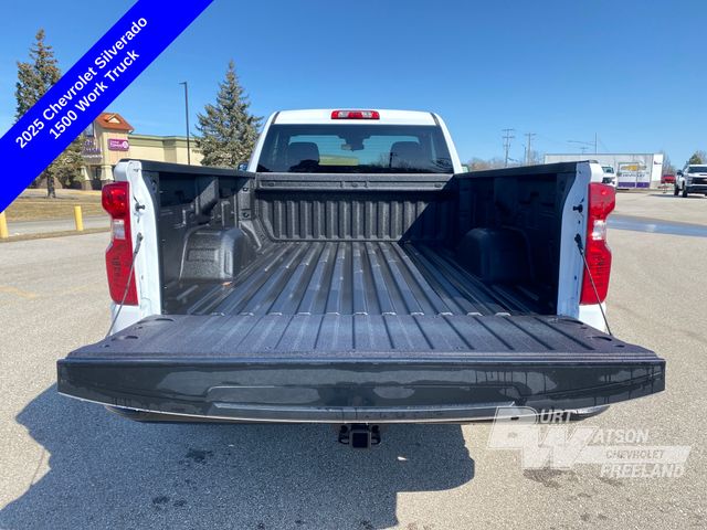 2025 Chevrolet Silverado 1500 WT photo