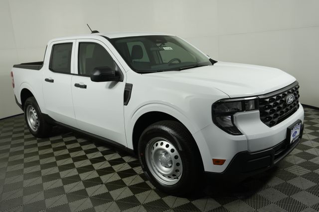 2025 Ford Maverick XL's photo
