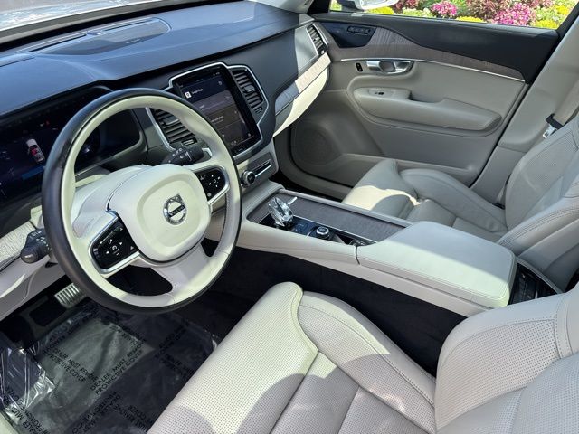 2023 Volvo XC90 Ultimate photo 10