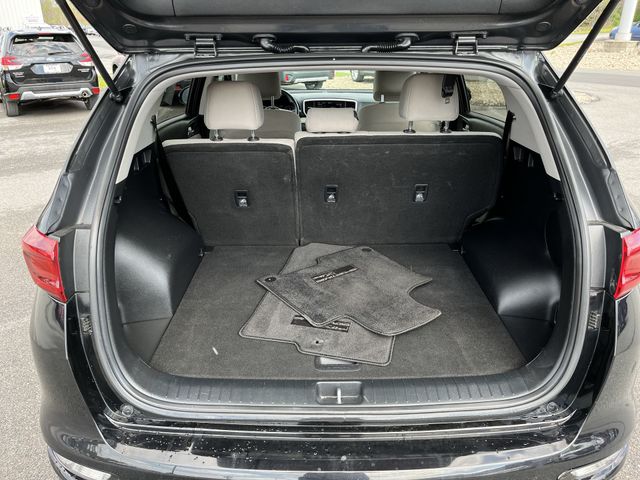 Used 2020 Red Kia LX image 21