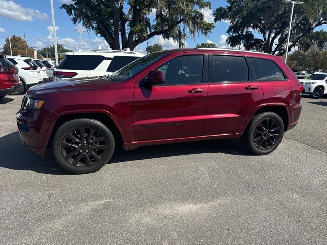 2017 Jeep Grand Cherokee Altitude 5