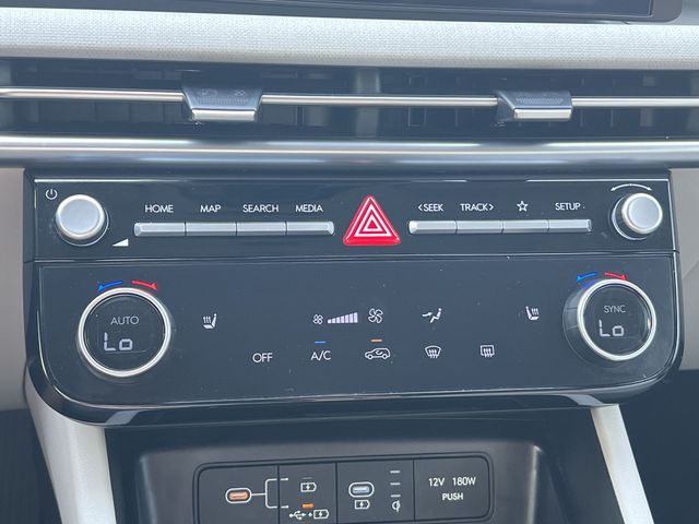 Used 2025 Blue Hyundai SEL Convenience image 22