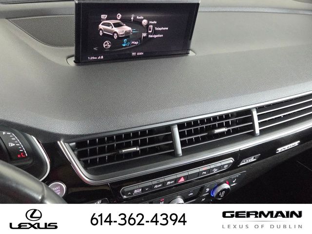 Used 2019 White Audi 55 Premium Plus image 24