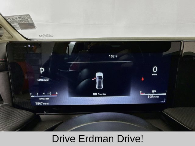 Used 2025 Nissan Kicks SUV