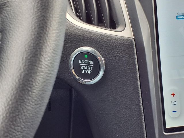 2023 Ford Edge - Image 14