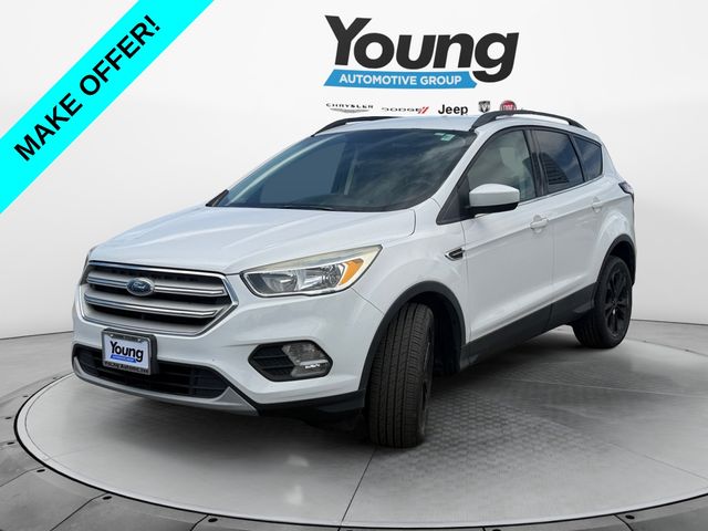 Oxford White 2018 Ford Escape SUV / Crossover Front-Wheel Drive 6-Speed Automatic