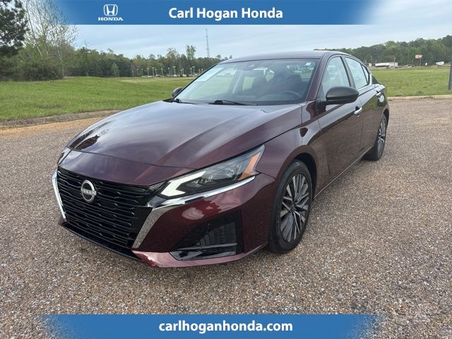 2024 Nissan Altima 2.5 SV FWD