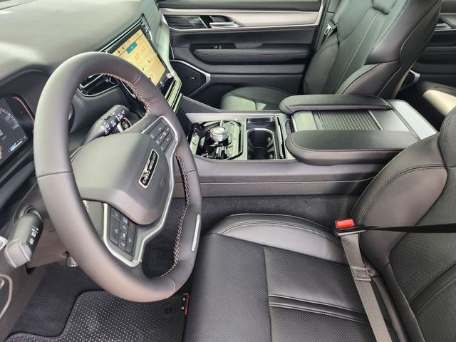 New 2026 White/off-white Jeep Upland image 9