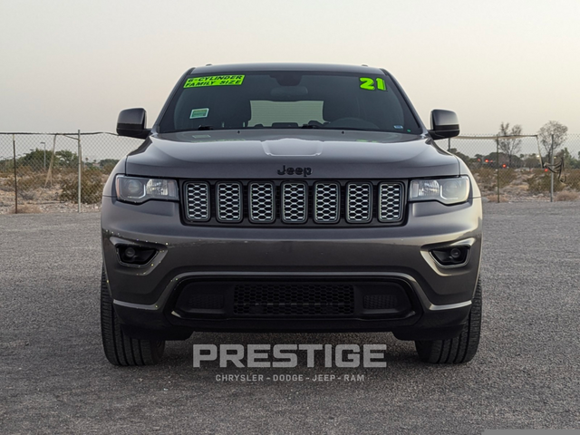 2021 Jeep Grand Cherokee Laredo X 3