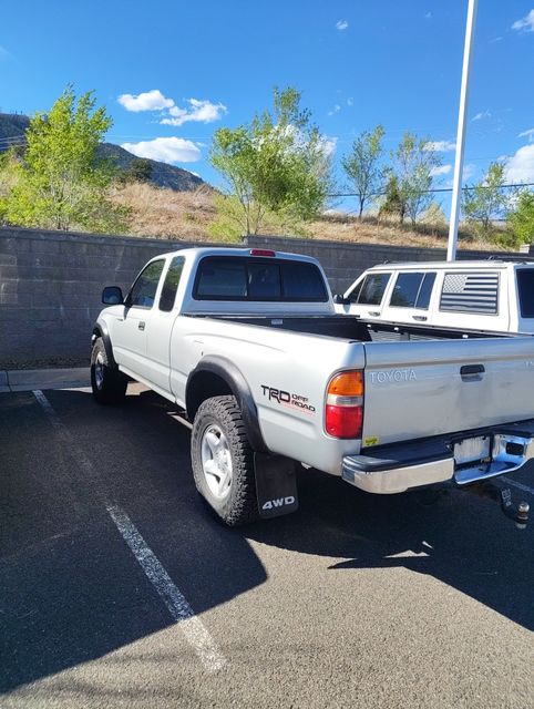 2002 Toyota Tacoma Base