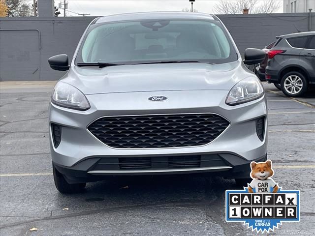 2022 Ford Escape SE 2