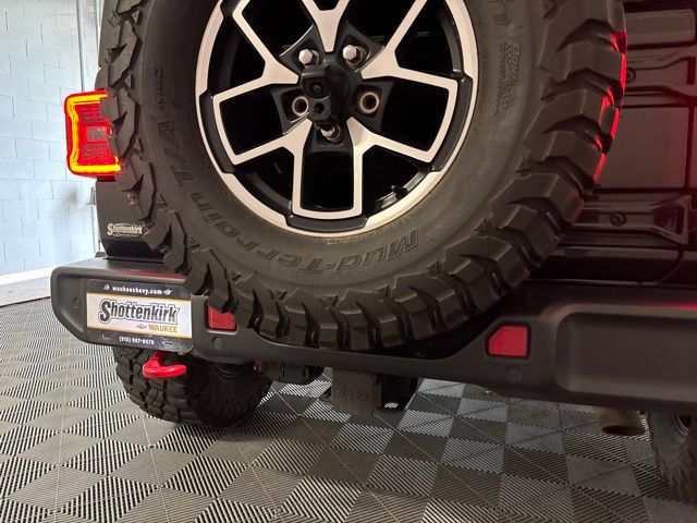 Used 2024 Jeep Wrangler SUV