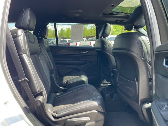 2023 Jeep Grand Cherokee L Altitude - Bright White Clearcoat exterior view 17