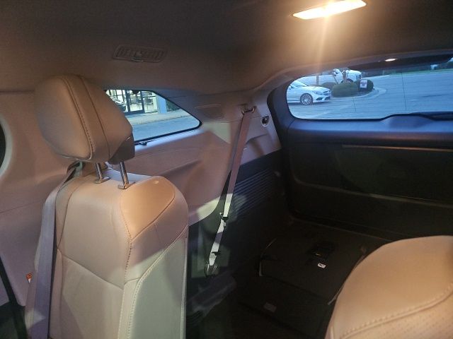 Used 2023 Toyota Sienna Van