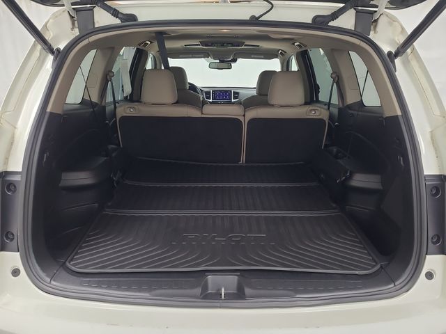 2016 – Honda – Pilot