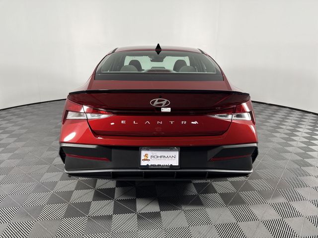 New 2025 Hyundai Elantra For Sale in Indianapolis, IN