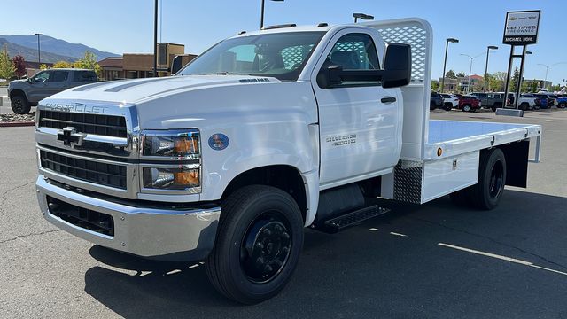 2024 Chevrolet Silverado 4500HD Work Truck 4