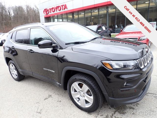 2022 Jeep Compass Latitude 4WD