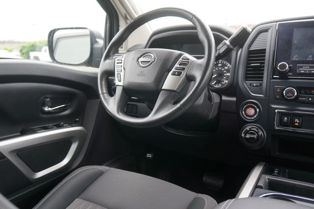 2024 Nissan Titan SV - Photo 9