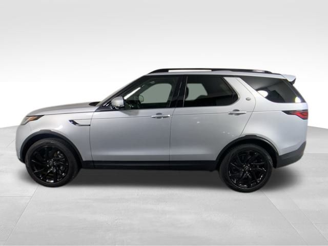 2022 Land Rover Discovery S 4