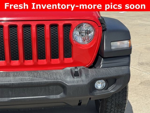 2019 Jeep Wrangler Unlimited Sport Red at Community Kia