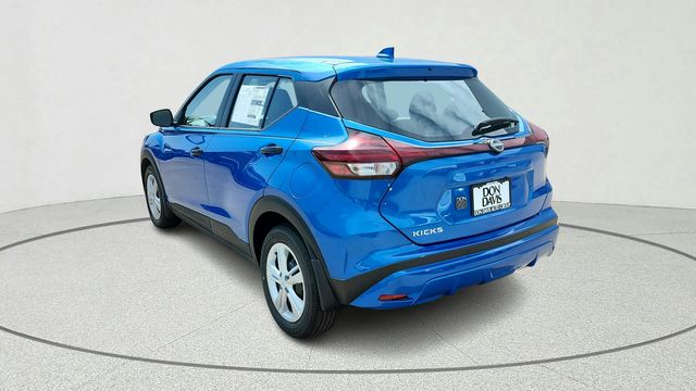 2025 Nissan Kicks Play