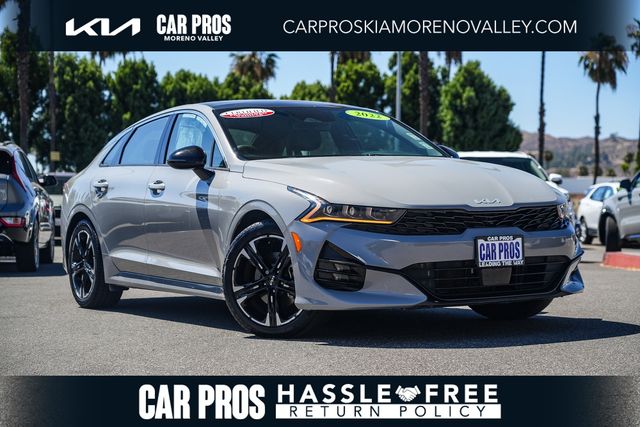 Wolf Gray 2022 Kia K5 Sedan Front-Wheel Drive 8-Speed Automatic