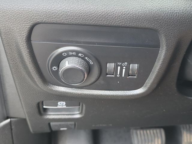Used 2023 Jeep Grand Cherokee L SUV