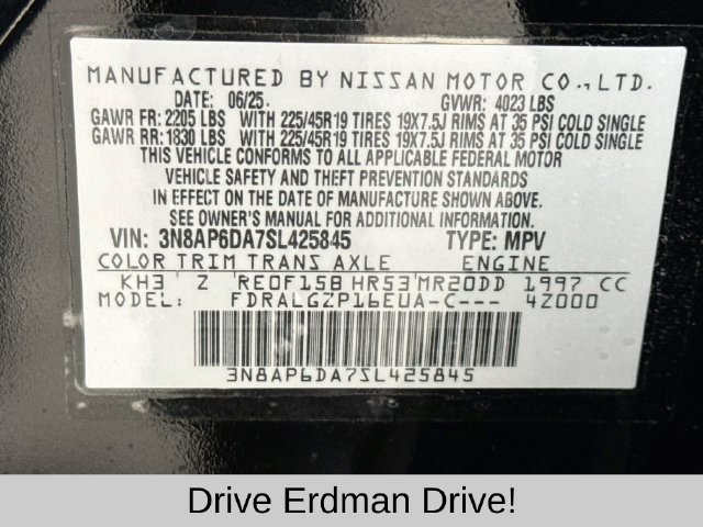 Used 2025 Nissan Kicks SUV