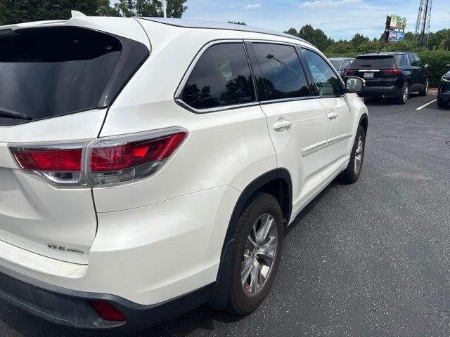 2014 Toyota Highlander XLE - Photo 7