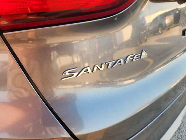 2019 Hyundai Santa Fe SE Gray at DeMontrond Gulf Freeway
