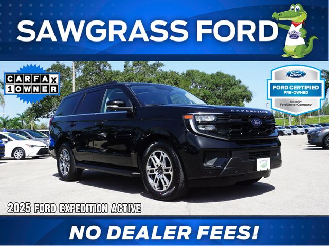 Black Metallic 2025 Ford Expedition SUV / Crossover 4X2 Automatic