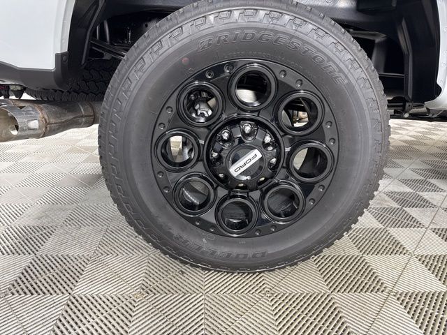 2025 Avalanche Ford Super Duty F-250 SRW Lariat 4X4 Truck